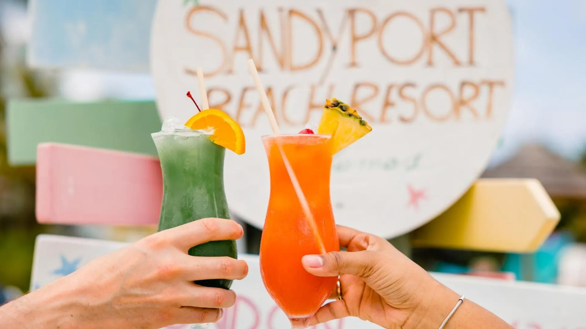 ****  Sandyport Beach Resort Nassau Bahamy